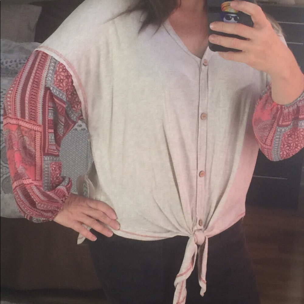 LOST IN LOVE top